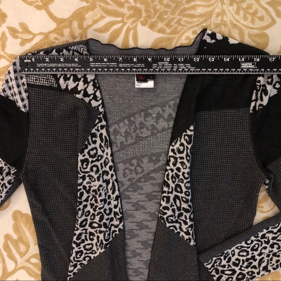 Simon Chang Draped Open Front Cardigan - Picture 7 of 8